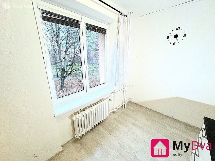 Pronájem bytu 3+1 67 m^2 Pražská sídl., Znojmo 