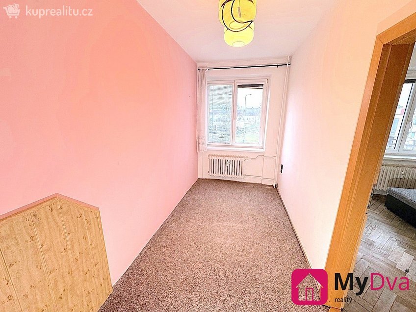 Pronájem bytu 3+1 67 m^2 Pražská sídl., Znojmo 