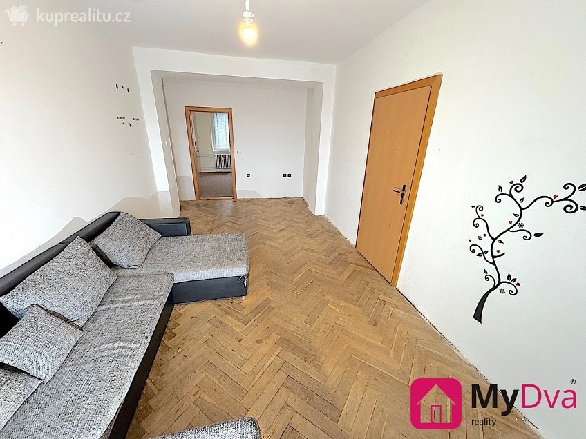 Pronájem bytu 3+1 67 m^2 Pražská sídl., Znojmo 