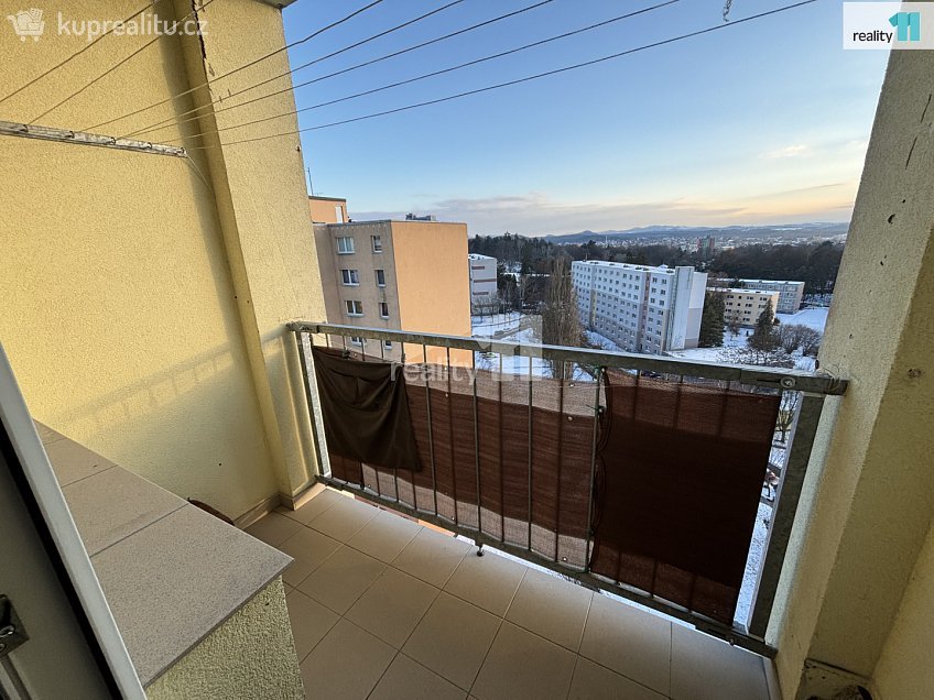 Pronájem bytu 2+kk 40 m^2 Okružní, Česká Lípa 