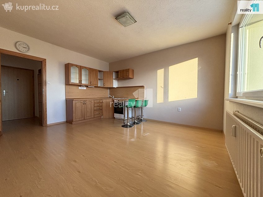 Pronájem bytu 2+kk 40 m^2 Okružní, Česká Lípa 