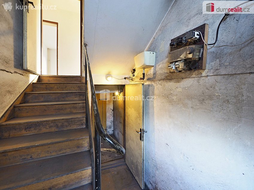 Prodej  rodinného domu 140 m^2 Hořátev, Hořátev 