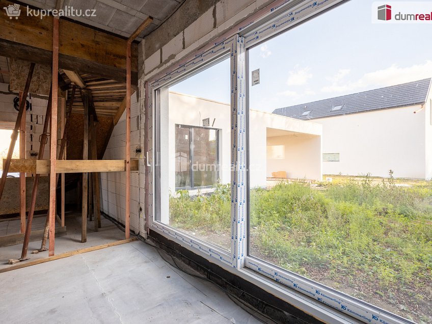 Prodej  rodinného domu 143 m^2 Jungmannova, Veltrusy 