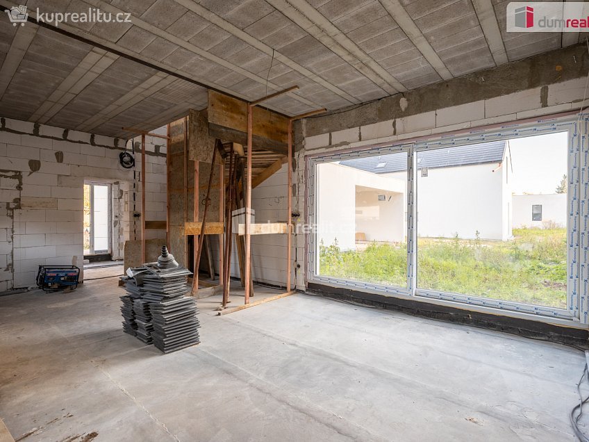 Prodej  rodinného domu 143 m^2 Jungmannova, Veltrusy 