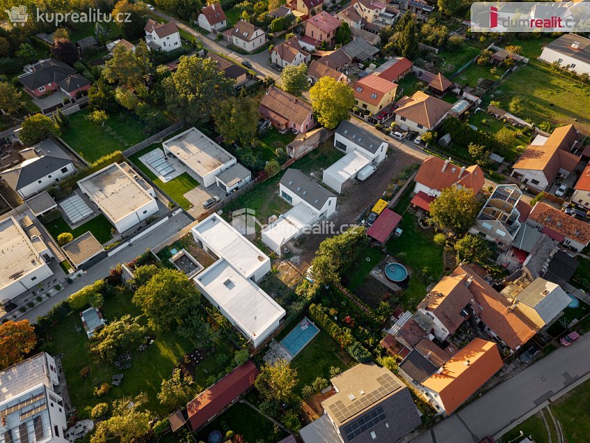 Prodej  rodinného domu 143 m^2 Jungmannova, Veltrusy 