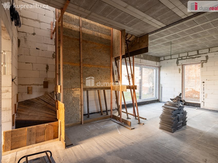 Prodej  rodinného domu 143 m^2 Jungmannova, Veltrusy 