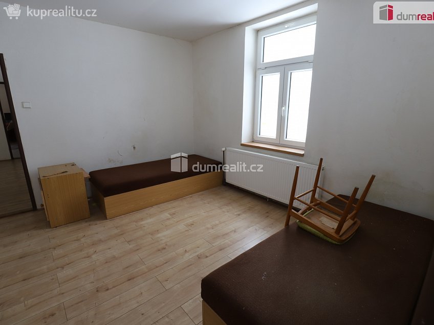 Pronájem bytu 3+1 65 m^2 Pod Panoramou, Mariánské Lázně 