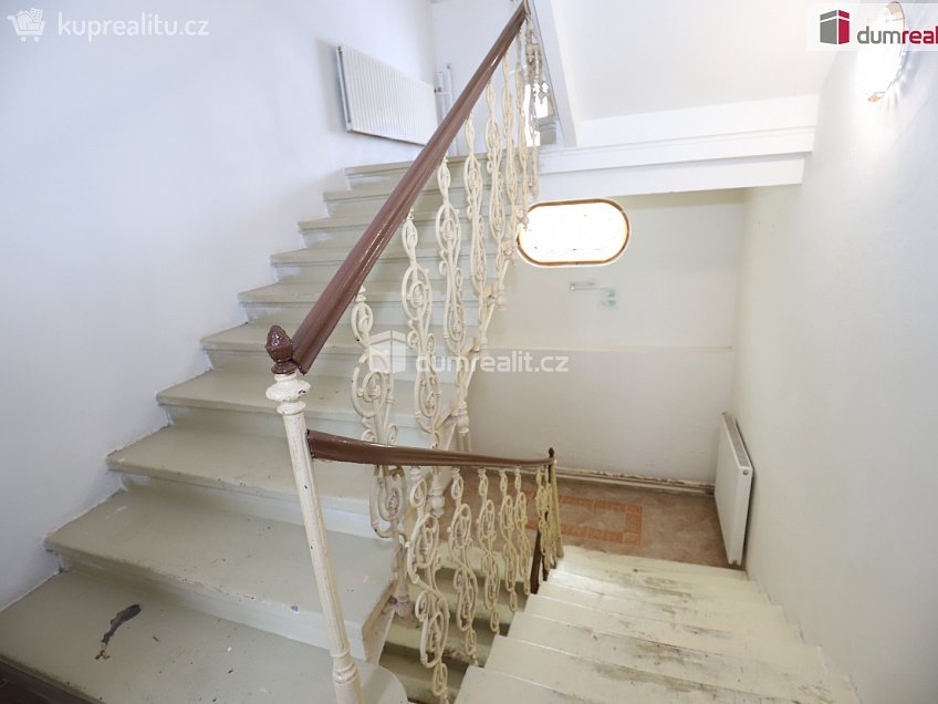 Pronájem bytu 3+1 65 m^2 Pod Panoramou, Mariánské Lázně 