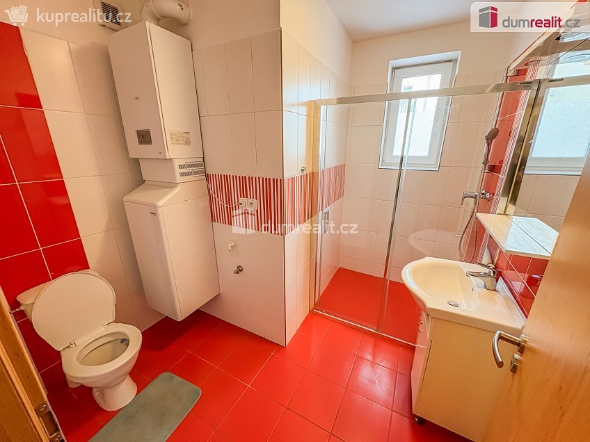 Pronájem bytu 2+kk 45 m^2 Antonína Kaliny, Kolín 