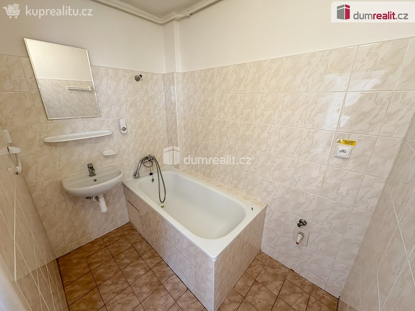 Pronájem bytu 4+1 86 m^2 Mlýnská, Kolín 