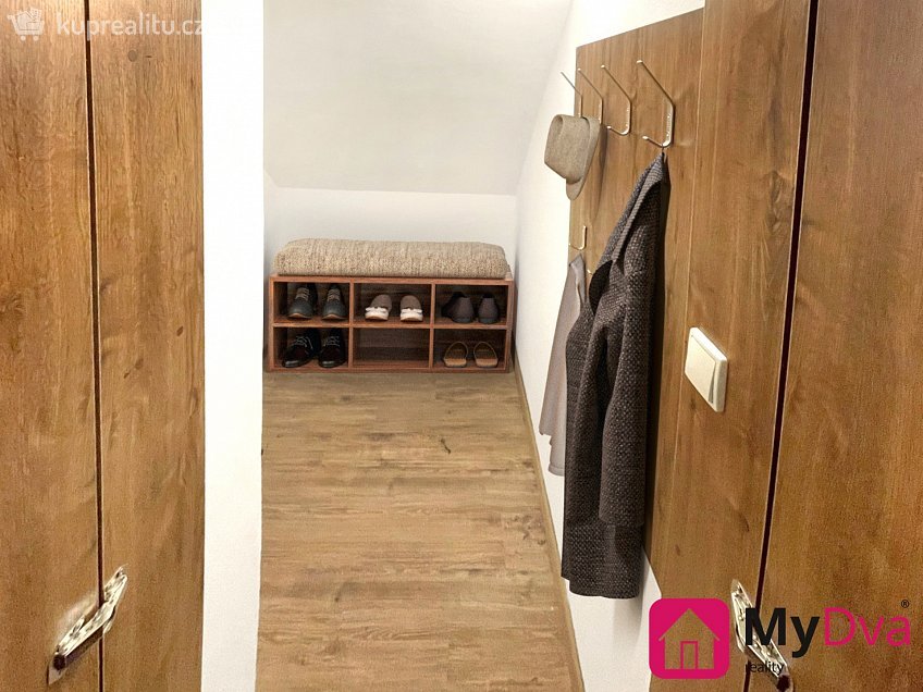 Pronájem bytu 3+kk 66 m^2 Lužická, Znojmo 