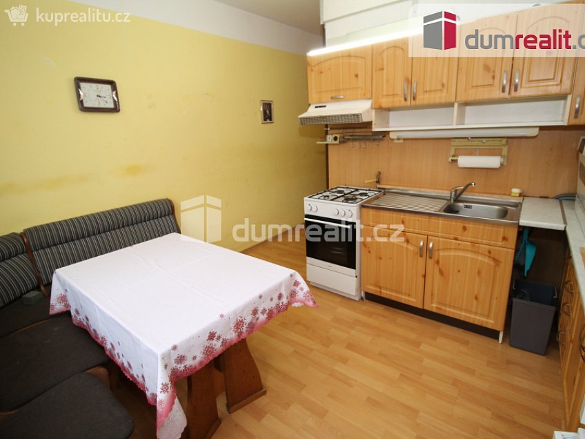 Prodej bytu 3+1 84 m^2 Severní, Karlovy Vary 