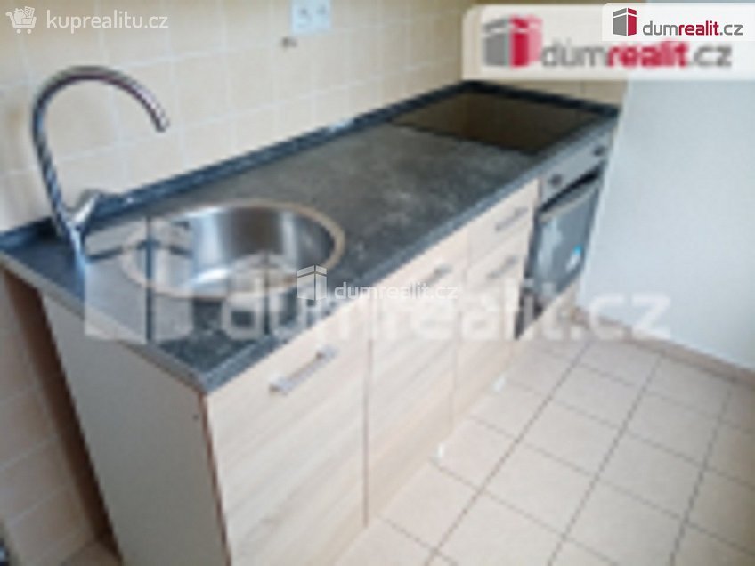 Pronájem bytu 1+1 36 m^2 Čsl. partyzánů, Děčín 