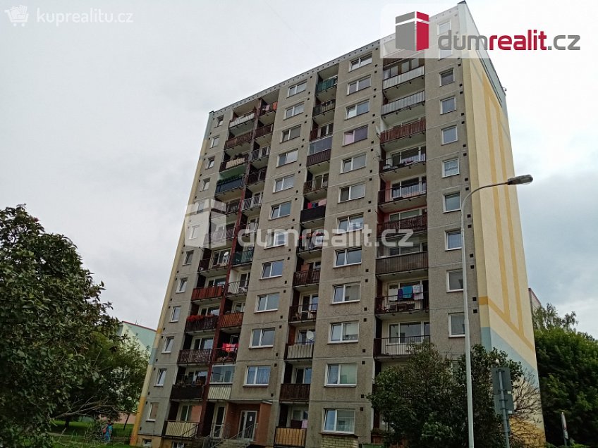 Pronájem bytu 1+1 36 m^2 Čsl. partyzánů, Děčín 