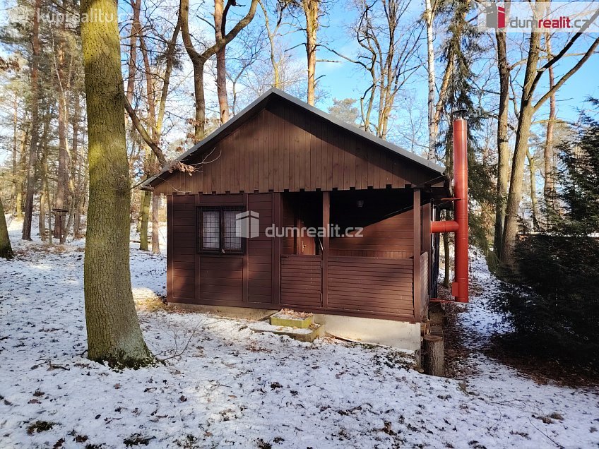 Prodej  chaty 35 m^2 Valdštejnská, Doksy 
