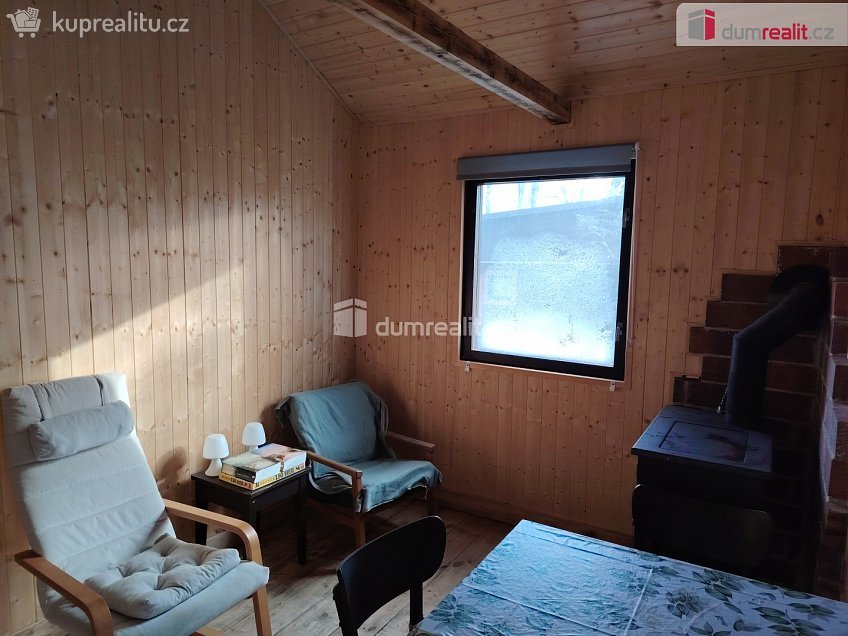 Prodej  chaty 35 m^2 Valdštejnská, Doksy 