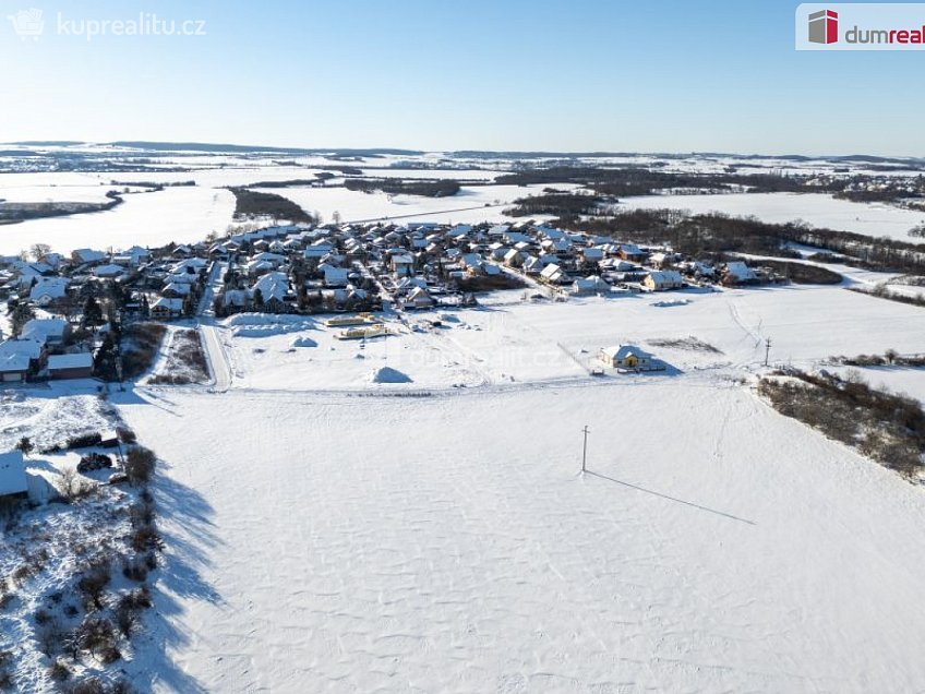 Prodej  stavebního pozemku 1023 m^2 Dubová, Čakovičky 