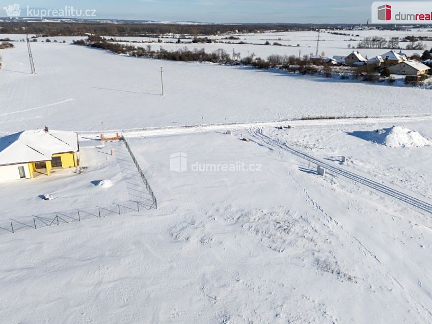 Prodej  stavebního pozemku 1023 m^2 Dubová, Čakovičky 