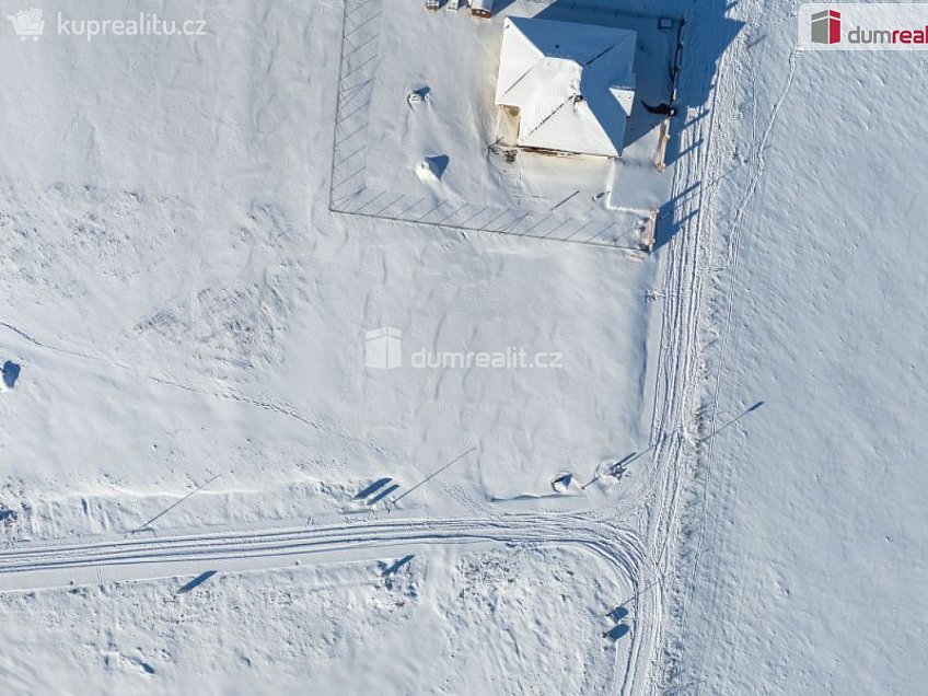 Prodej  stavebního pozemku 1023 m^2 Dubová, Čakovičky 