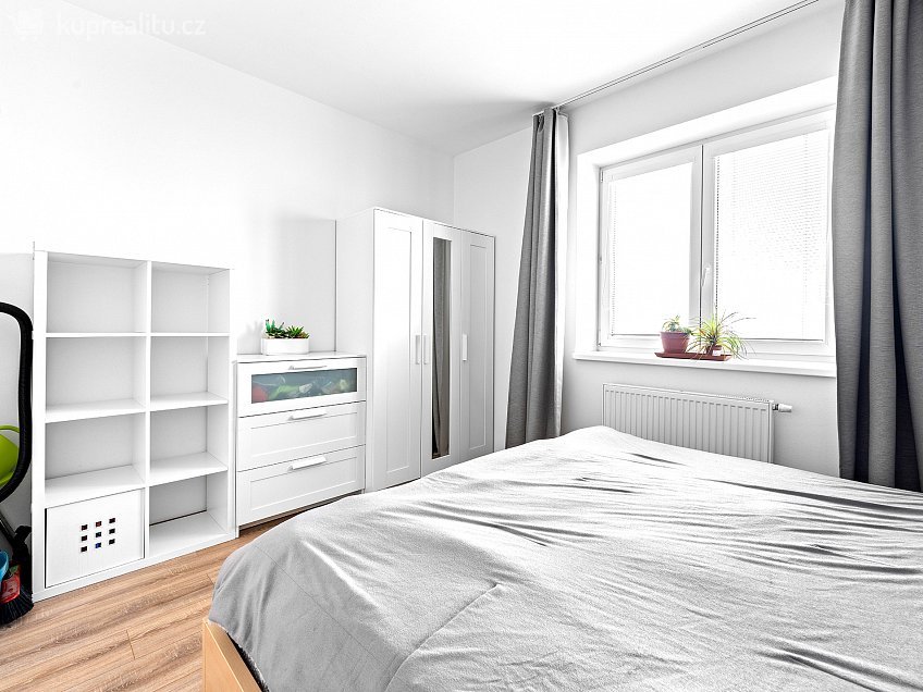 Pronájem bytu 1+kk 62 m^2 Zelnice II, Slavkov u Brna 98401