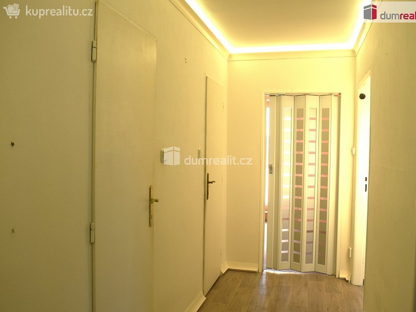 Prodej bytu 3+1 79 m^2 Polní, Katusice 