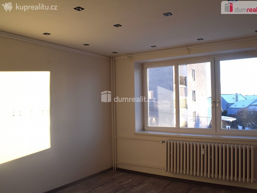Prodej bytu 3+1 79 m^2 Polní, Katusice 