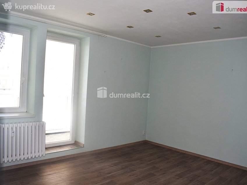 Prodej bytu 3+1 79 m^2 Polní, Katusice 