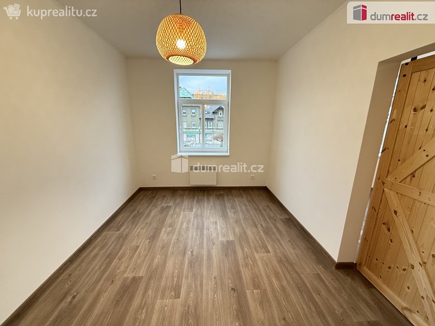 Pronájem bytu 2+kk 52 m^2 Mírové nám., Jílové 