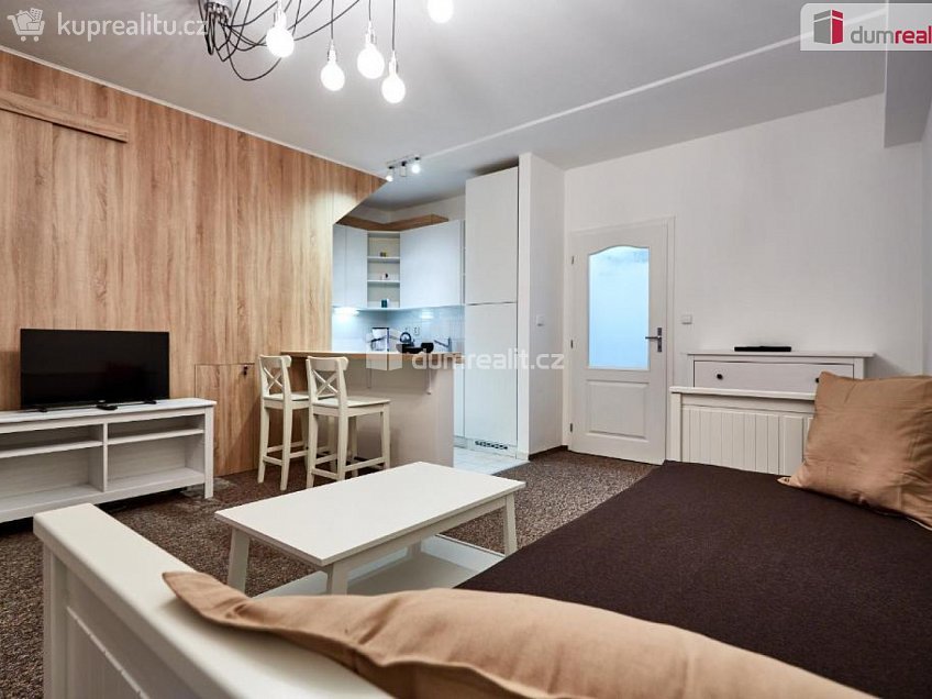 Prodej bytu 2+kk 54 m^2 K Lanovce, Jáchymov 