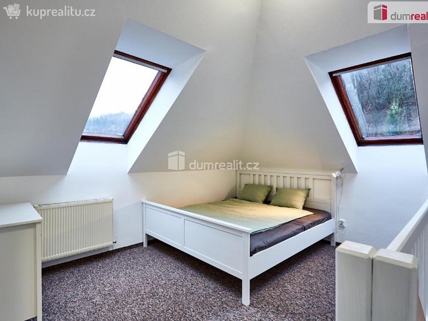 Prodej bytu 2+kk 54 m^2 K Lanovce, Jáchymov 