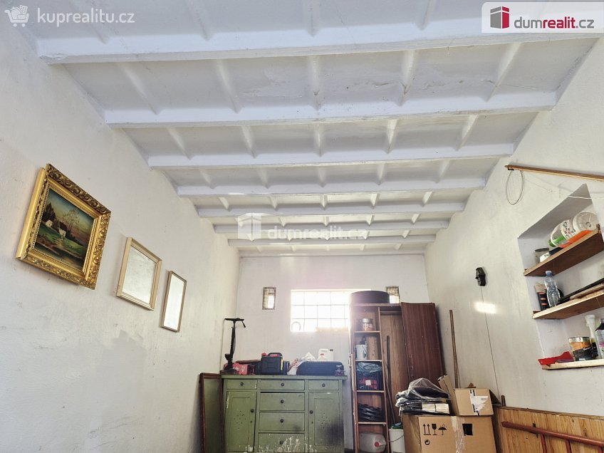 Prodej  garáže 18 m^2 Nádražní, Český Krumlov 