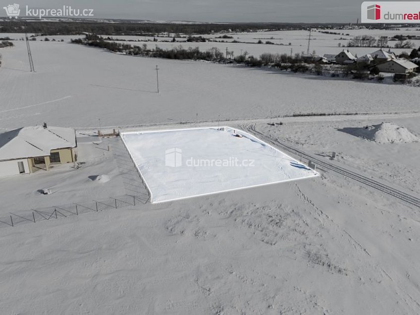 Prodej  stavebního pozemku 1023 m^2 Dubová, Čakovičky 