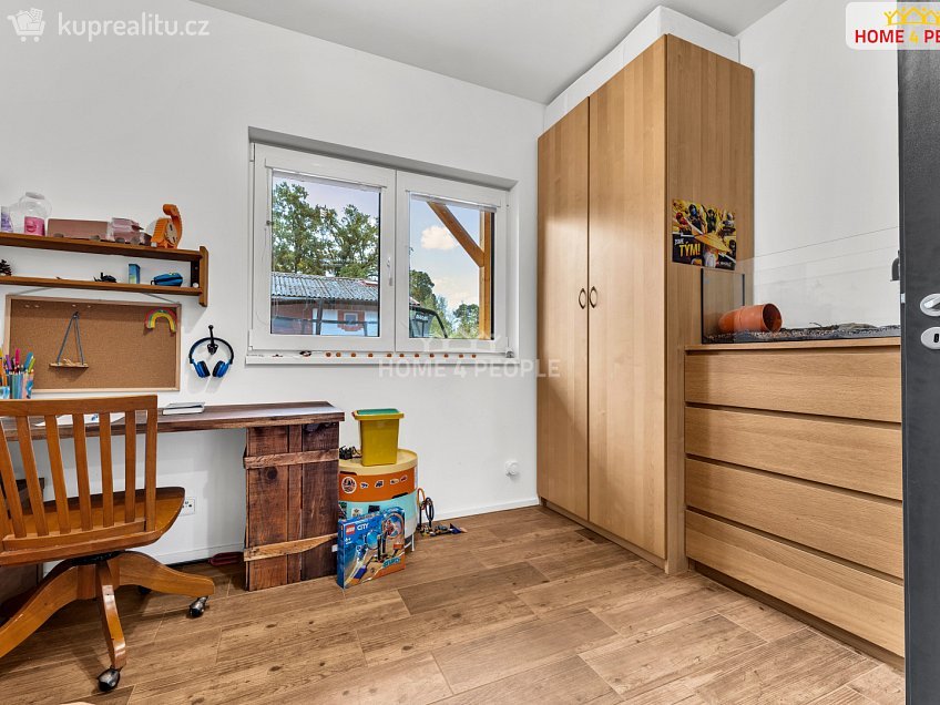 Prodej  rodinného domu 58 m^2 B. Němcové, Káraný 