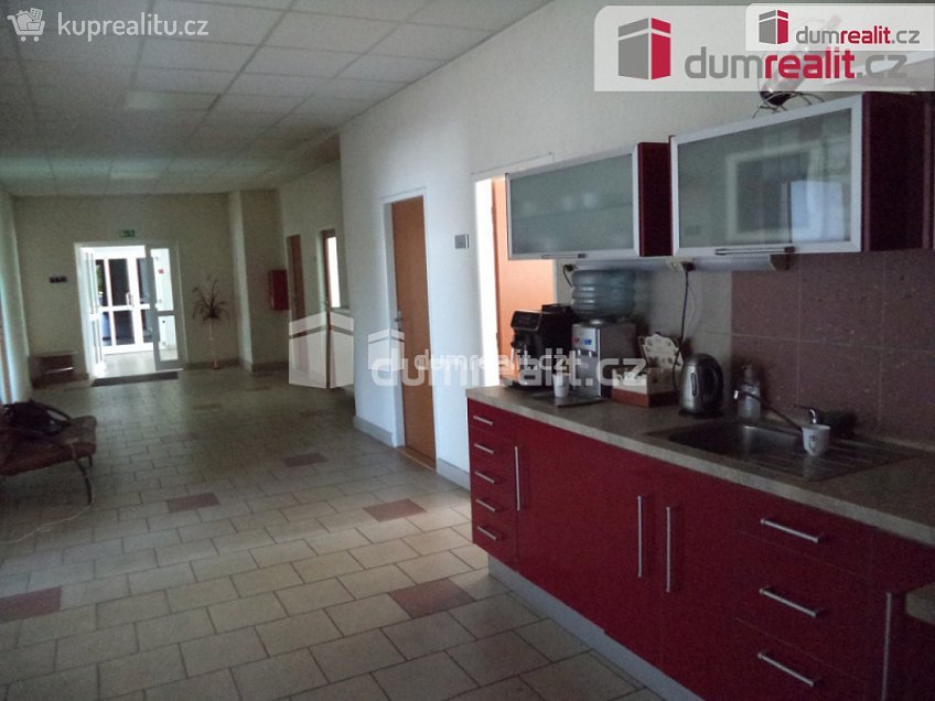 Pronájem  kanceláře 20 m^2 Adámkova, Vratimov 