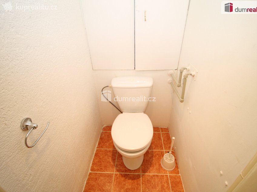 Pronájem bytu 2+1 57 m^2 Okružní, Habartov 