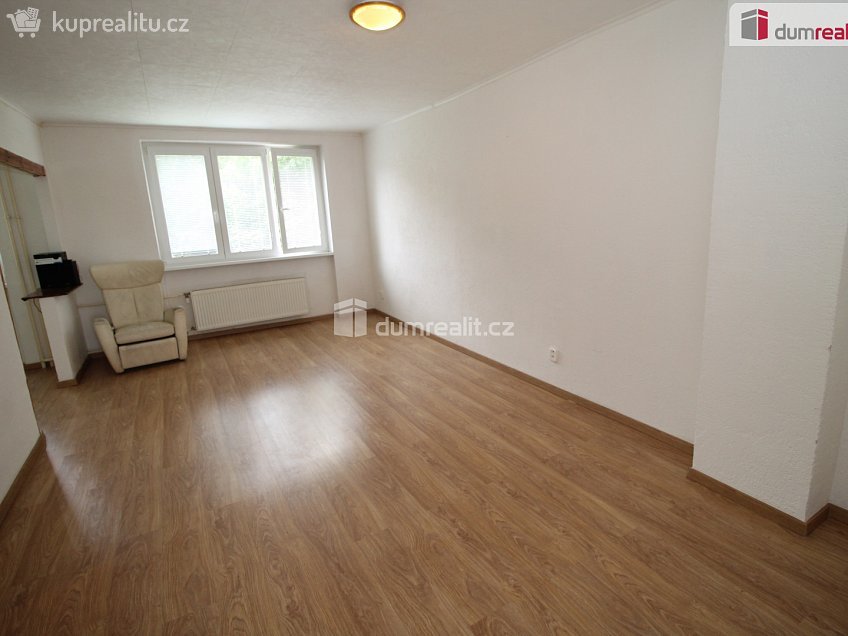 Pronájem bytu 2+1 57 m^2 Okružní, Habartov 