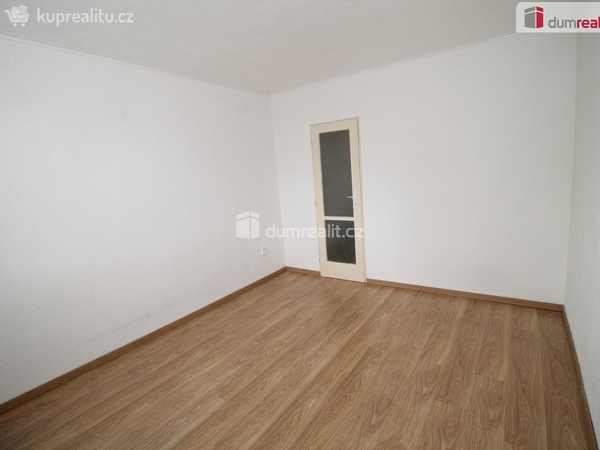 Pronájem bytu 2+1 57 m^2 Okružní, Habartov 