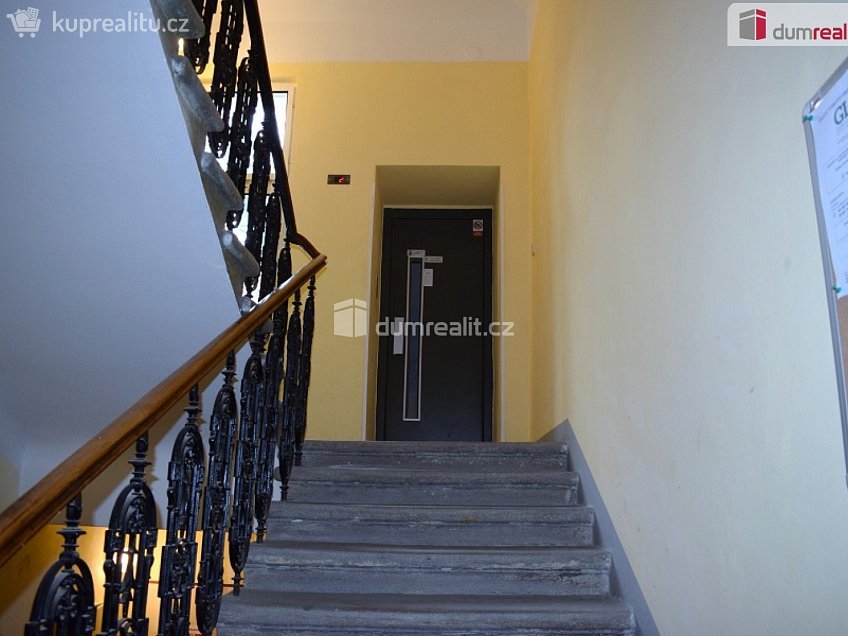 Prodej bytu 1+1 45 m^2 Jana Masaryka, Praha 2 