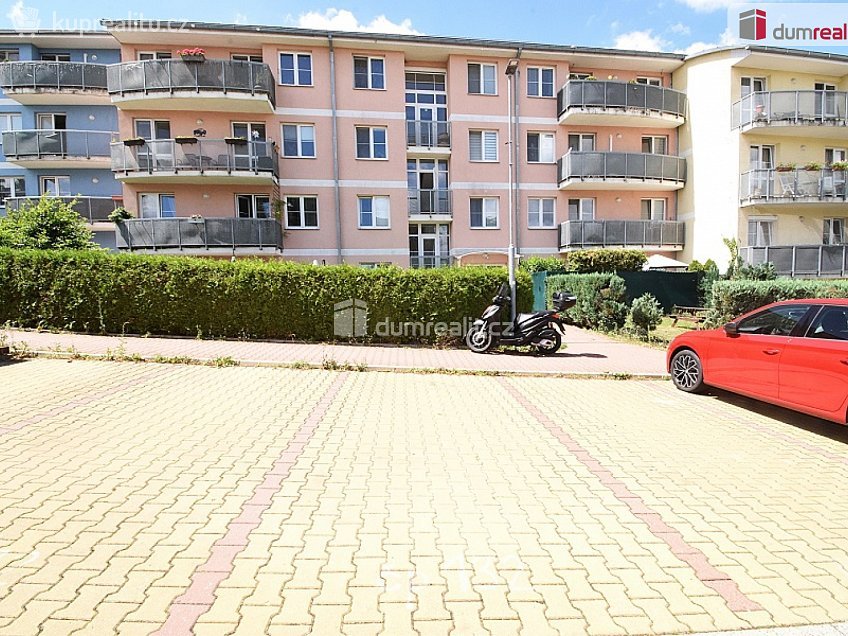 Prodej bytu 2+kk 53 m^2 Modletice, Modletice 