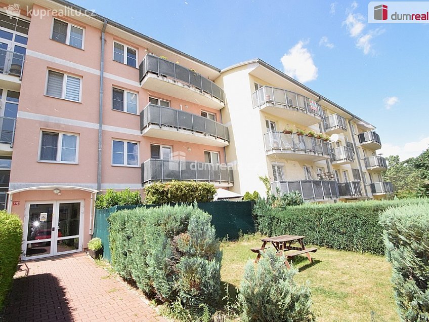 Prodej bytu 2+kk 53 m^2 Modletice, Modletice 