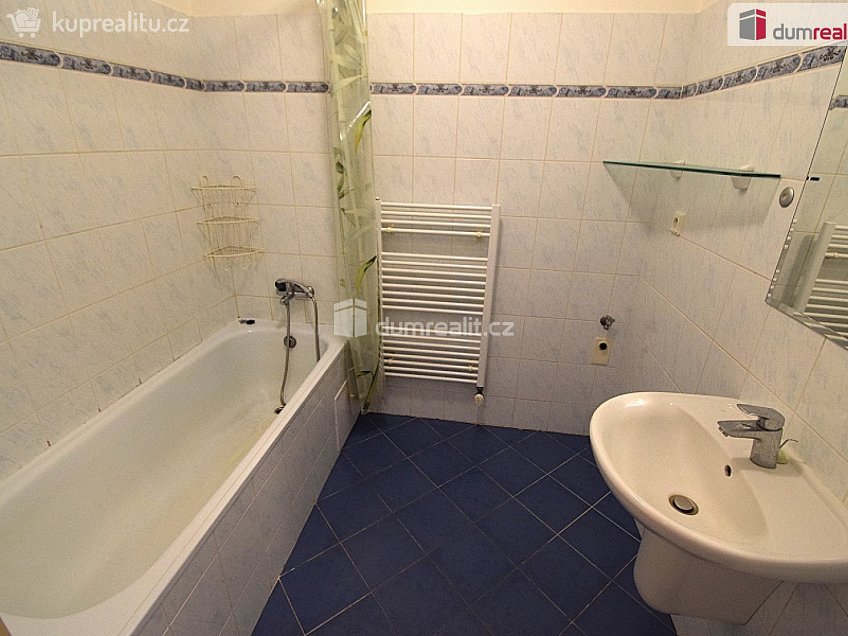 Prodej bytu 2+kk 53 m^2 Modletice, Modletice 