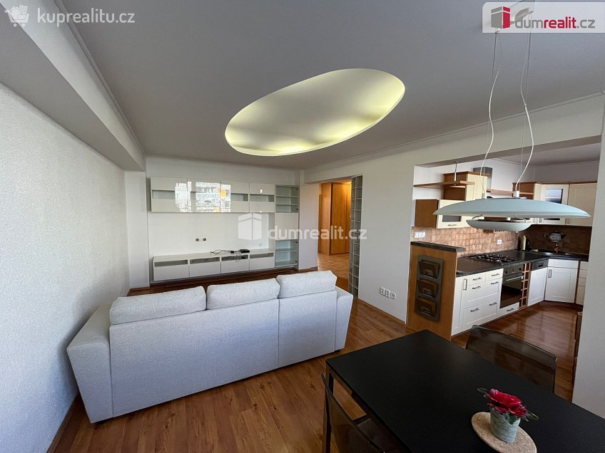 Pronájem bytu 3+1 75 m^2 Mladá Boleslav, Mladá Boleslav 