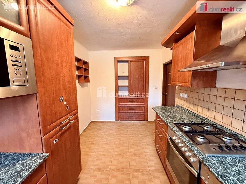 Pronájem bytu 2+1 63 m^2 Jana Žižky, Uherské Hradiště 