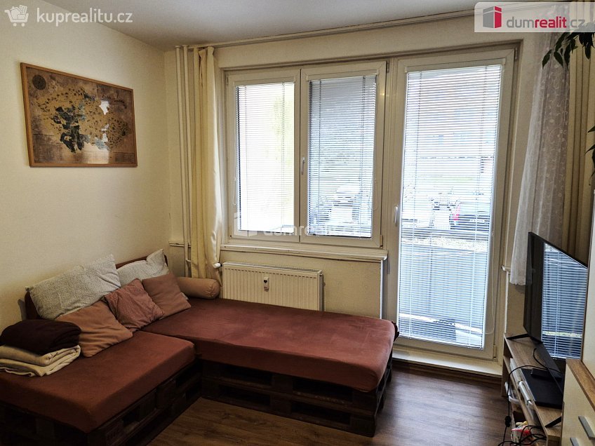 Prodej bytu 2+kk 44 m^2 Sídliště, Velešín 