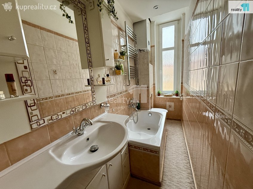 Prodej bytu 3+1 92 m^2 Moskevská, Karlovy Vary 