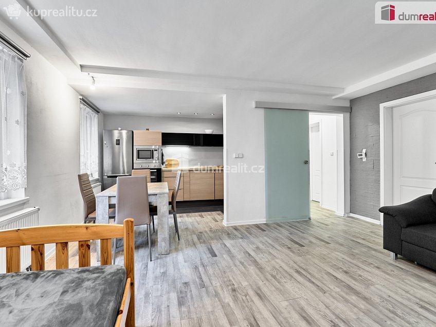 Prodej bytu 3+kk 66 m^2 Husova, Jáchymov 