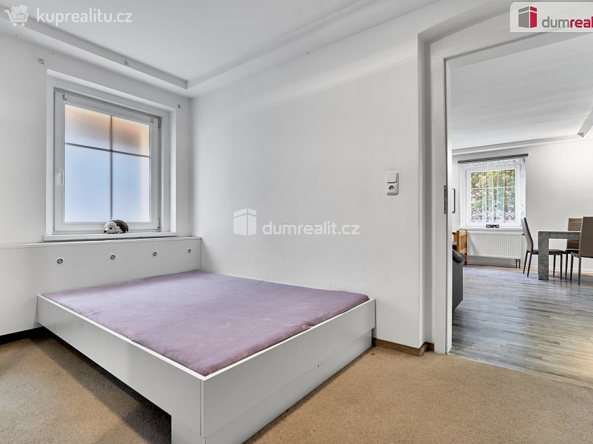 Prodej bytu 3+kk 66 m^2 Husova, Jáchymov 