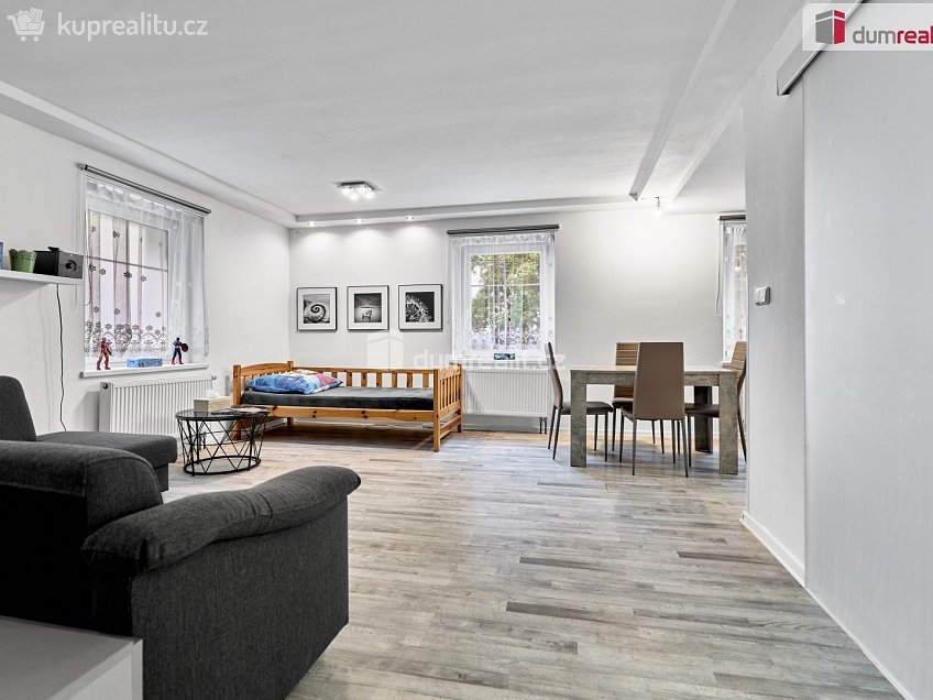 Prodej bytu 3+kk 66 m^2 Husova, Jáchymov 