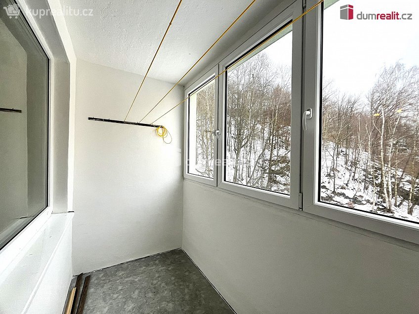 Prodej bytu 4+1 77 m^2 Mírová, Loket 