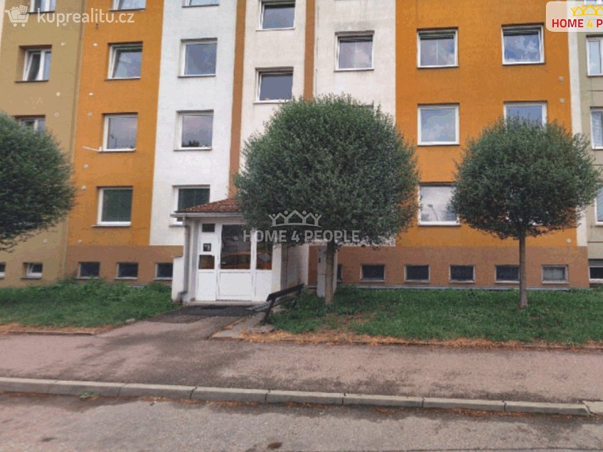 Pronájem bytu 2+kk 42 m^2 Pražského povstání, Benešov 